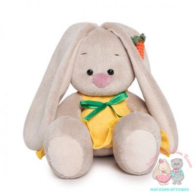 Зайка Ми в желтом сарафане с морковой